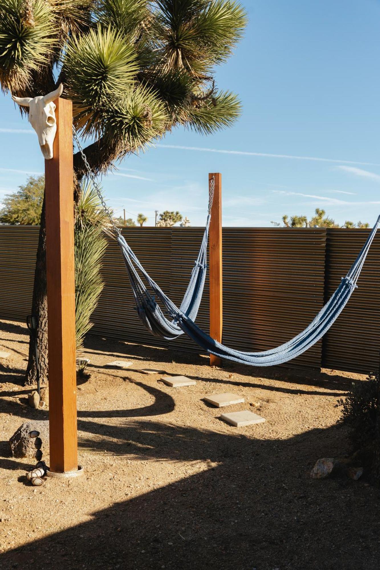 Ventana Cove Pickleball Retreat Yucca Valley Exterior photo